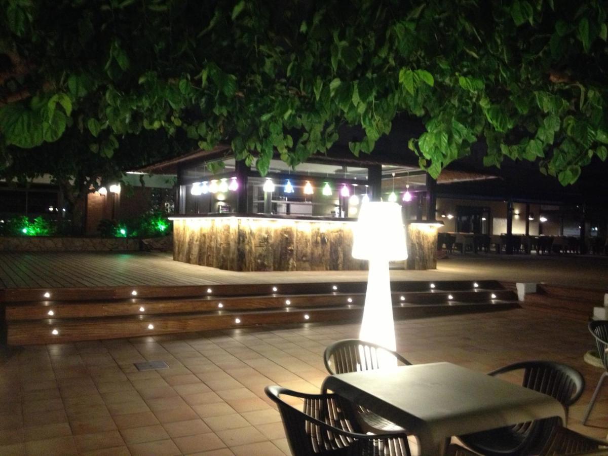 Hostal Solfina Palafolls Bagian luar foto
