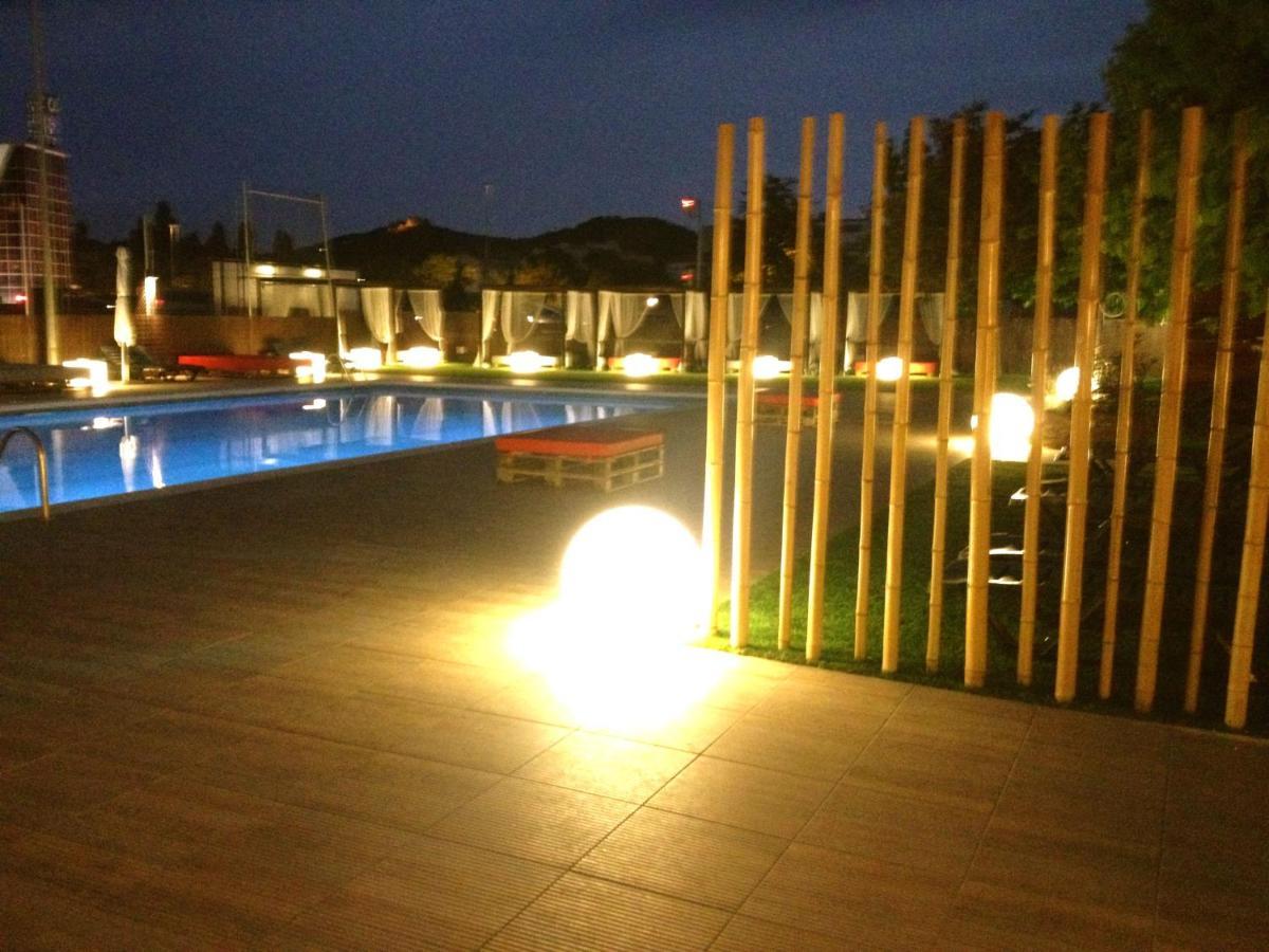 Hostal Solfina Palafolls Bagian luar foto